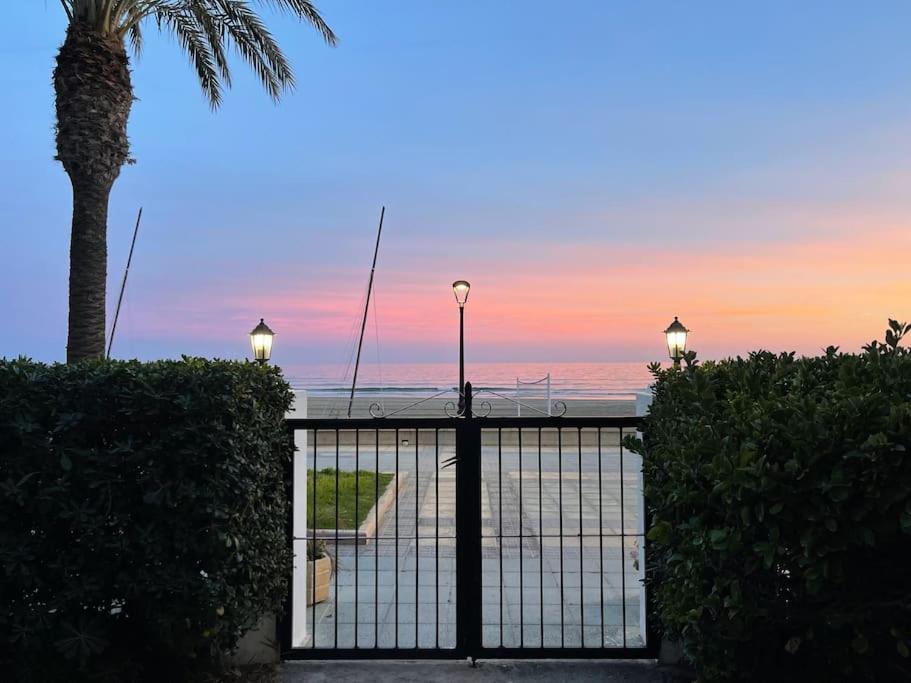 Lc Apartaments Voramar Benicàssim Eksteriør billede